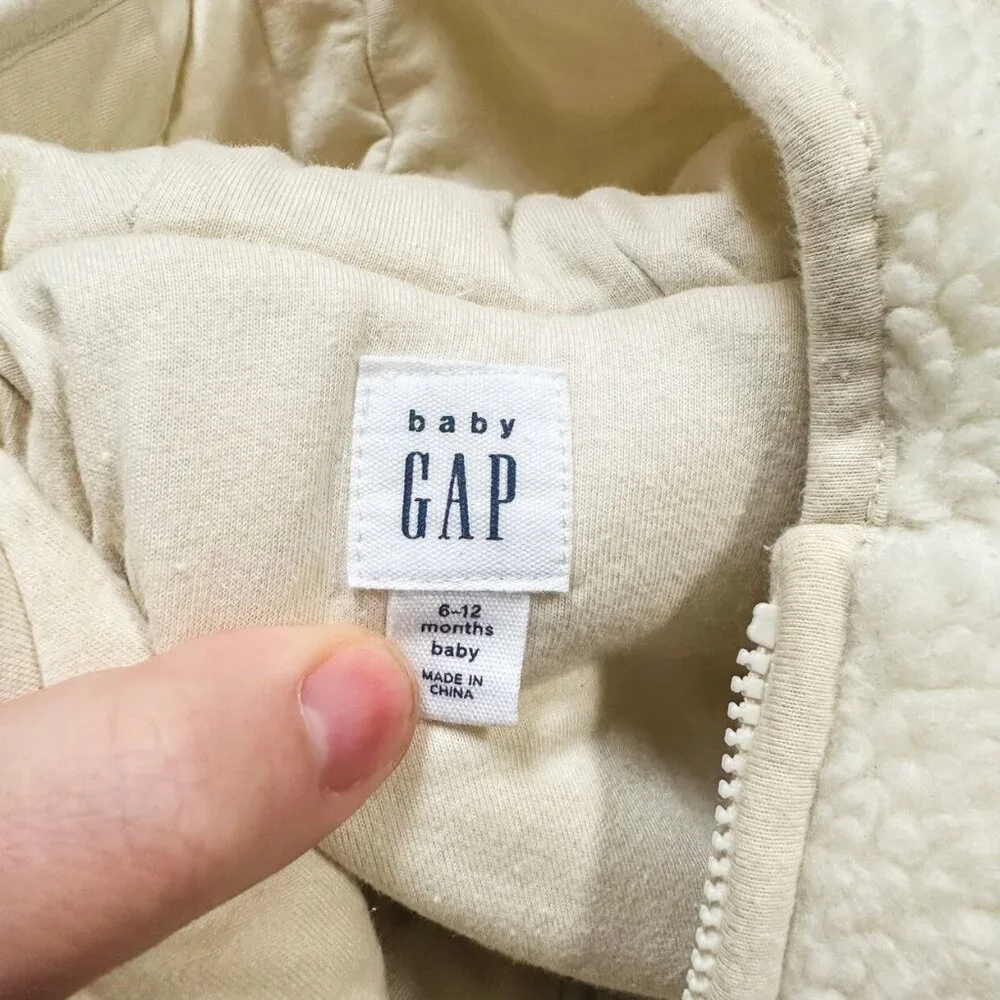 Baby Gap Baby Girl White Sherpa Bear Vest Size 6-12M